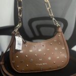 SaveClip.App_537688733_18126453244462853_2933586322745487719_n