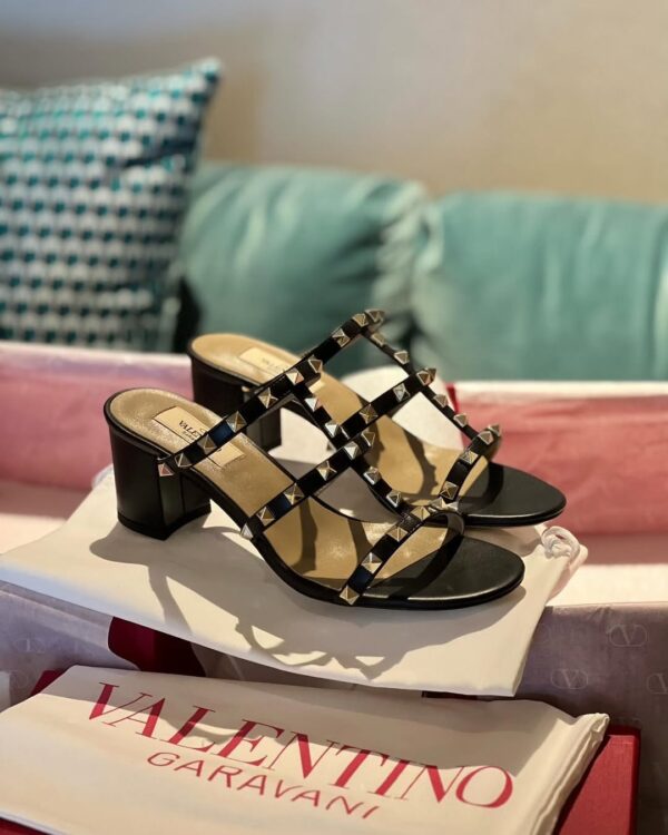 Valentino Rockstud Chunky Heels Black