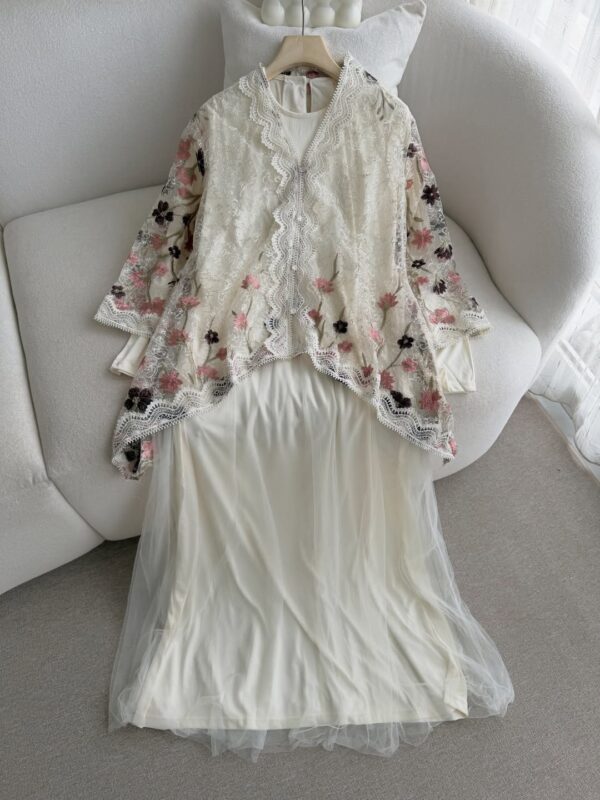 Anasya Lace Vest Tile Maxi 2in1